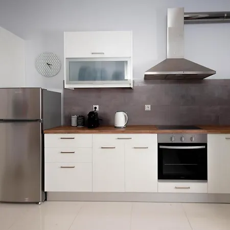 Twin Lofts ταξιαρχών, A Kalamatastay